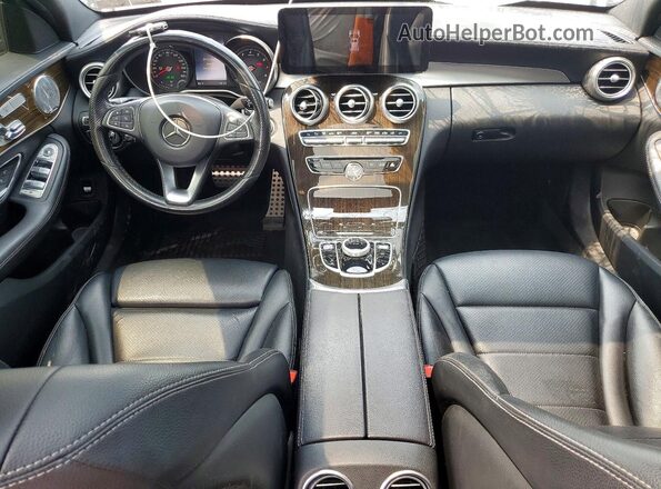 55SWF4KB1HU193222 2017 MERCEDES-BENZ C Black Вид панелі приладів