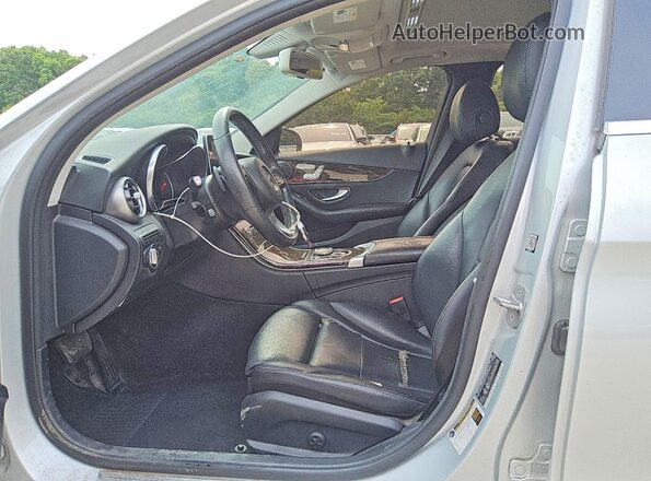 55SWF4KB1JU247740 2018 MERCEDES-BENZ C Silver Սալոնի դիմացի տեսք