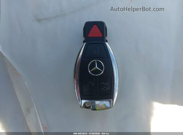 55SWF4KB2HU199529 2017 MERCEDES-BENZ C-CLASS Black Vista del salpicadero