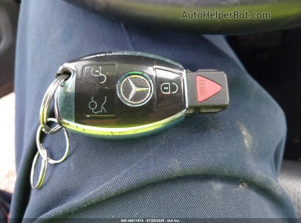 55SWF4KB3GU106970 2016 MERCEDES-BENZ C-CLASS Black Dashboard view
