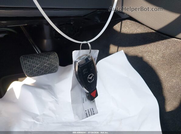 55SWF4KB3GU109674 2016 MERCEDES-BENZ C-CLASS Silver Vista del salpicadero