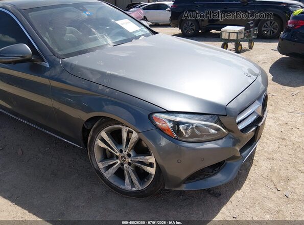55SWF4KB3JU244144 2018 MERCEDES-BENZ C-CLASS Silver Widok z przodu