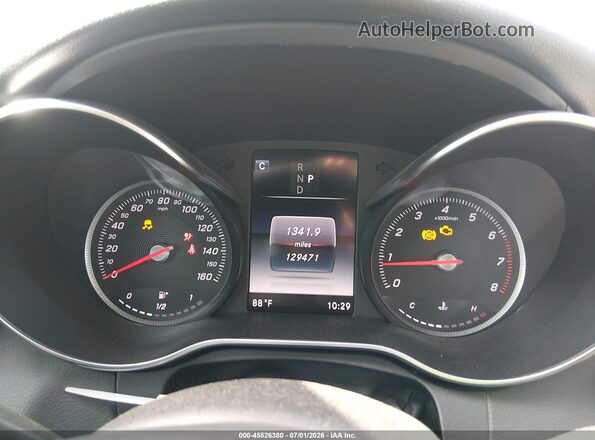 55SWF4KB3JU244144 2018 MERCEDES-BENZ C-CLASS Silver Widok tylnych siedzeń