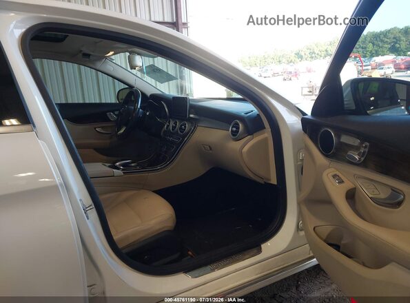 55SWF4KB4GU103253 2016 MERCEDES-BENZ C-CLASS White წინა სალონის ხედი