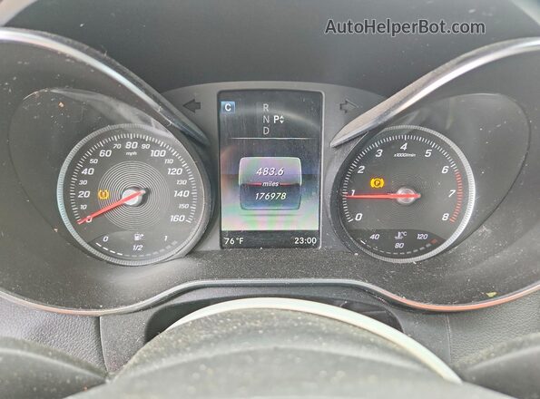 55SWF4KB4HU208084 2017 MERCEDES-BENZ C Белый Вид щитка приборов