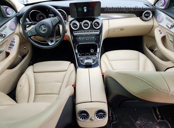 55SWF4KB5GU106534 2016 MERCEDES-BENZ C Черный Вид панели приборов