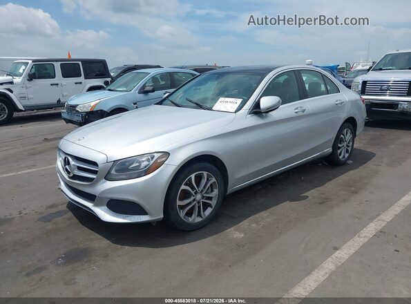 55SWF4KB5HU181509 2017 MERCEDES-BENZ C-CLASS Серебряный Передняя левая четверть
