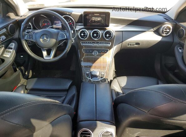 55SWF4KB5HU223936 2017 MERCEDES-BENZ C Black Вид панелі приладів
