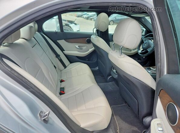 55SWF4KB5JU235476 2018 MERCEDES-BENZ C Silver Հետևի նստատեղերի տեսք