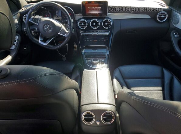 55SWF4KB5JU244923 2018 MERCEDES-BENZ C Gray Dashboard view