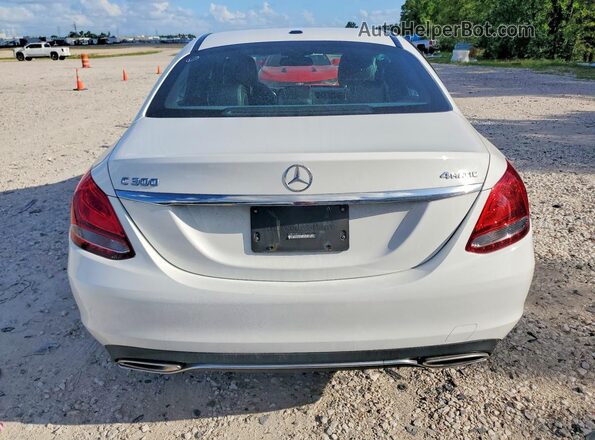 55SWF4KB5JU274925 2018 MERCEDES-BENZ C White Rear view