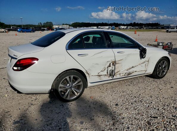 55SWF4KB5JU274925 2018 MERCEDES-BENZ C White Rear right