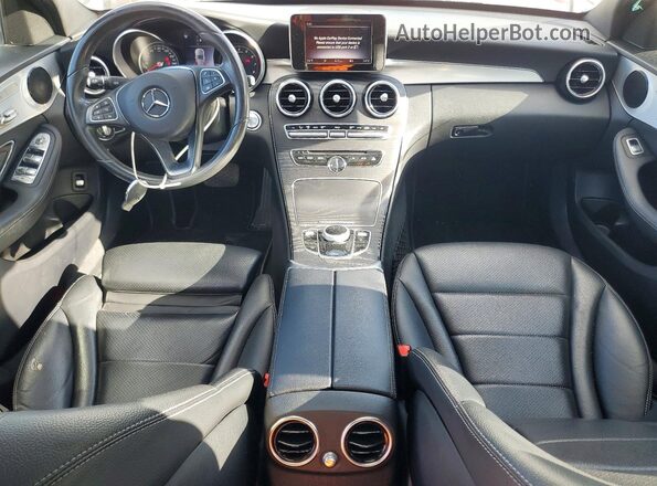55SWF4KB5JU274925 2018 MERCEDES-BENZ C White Dashboard view