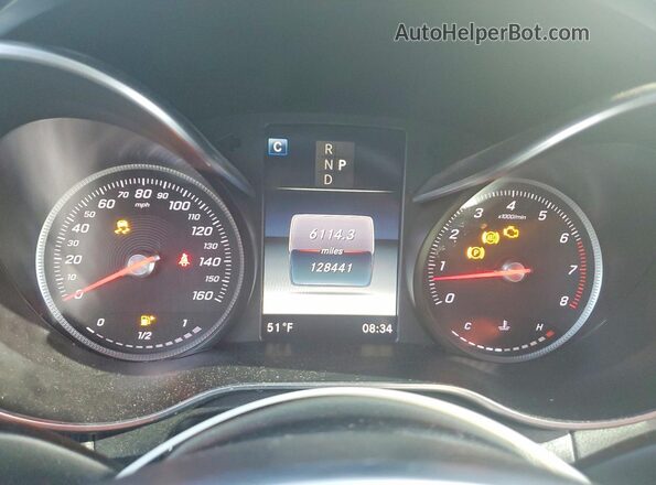 55SWF4KB5JU282488 2018 MERCEDES-BENZ C White Vista del cuadro de instrumentos