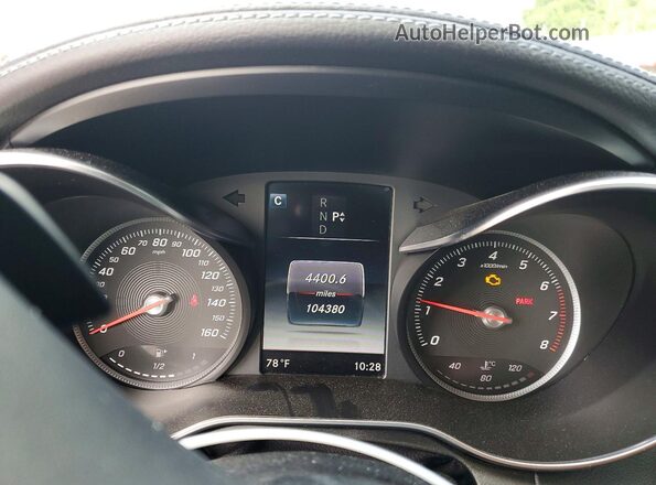 55SWF4KB6GU150607 2016 MERCEDES-BENZ C White Vista del cuadro de instrumentos