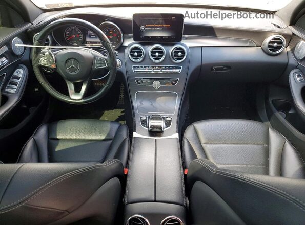 55SWF4KB6GU150607 2016 MERCEDES-BENZ C White Vista del salpicadero