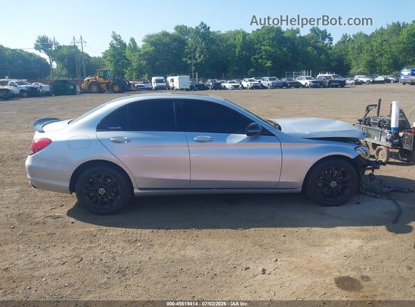 55SWF4KB6JU250911 2018 MERCEDES-BENZ C-CLASS Серебряный Вид задней части салона