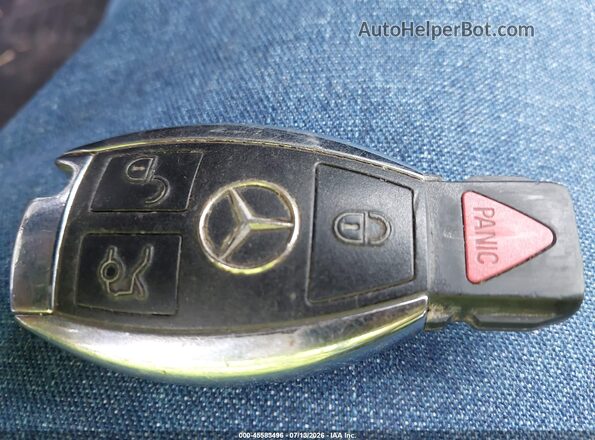 55SWF4KB7GU109791 2016 MERCEDES-BENZ C-CLASS Black Dashboard view