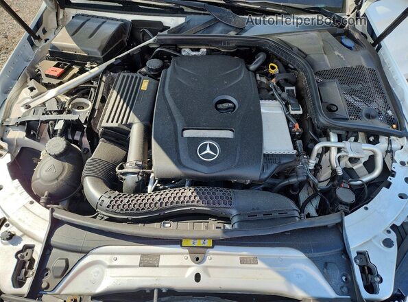 55SWF4KB7GU116983 2016 MERCEDES-BENZ C Белый Вид задней части салона