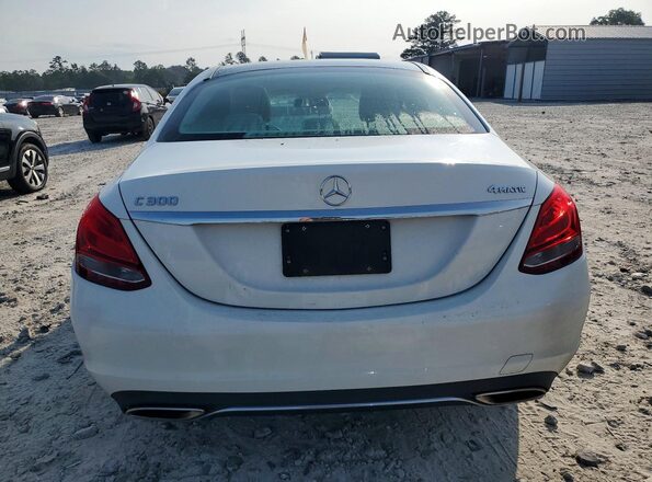55SWF4KB7HU205812 2017 MERCEDES-BENZ C White Հետևի տեսք
