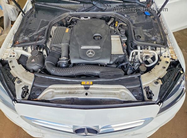 55SWF4KB7HU228104 2017 MERCEDES-BENZ C Белый Вид задней части салона