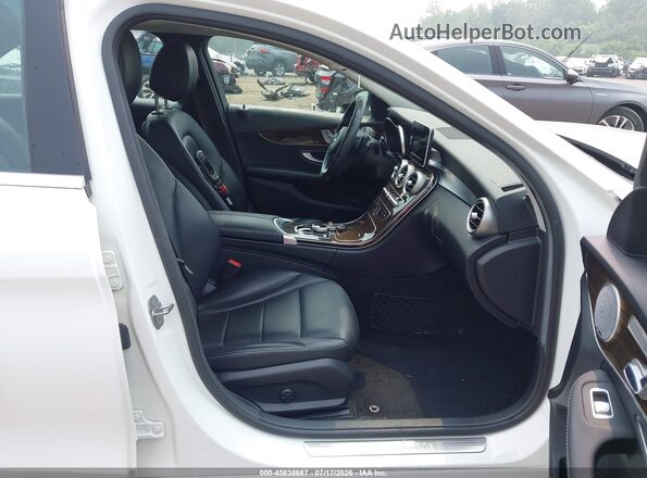 55SWF4KB7JU244549 2018 MERCEDES-BENZ C-CLASS White Вид салону спереду