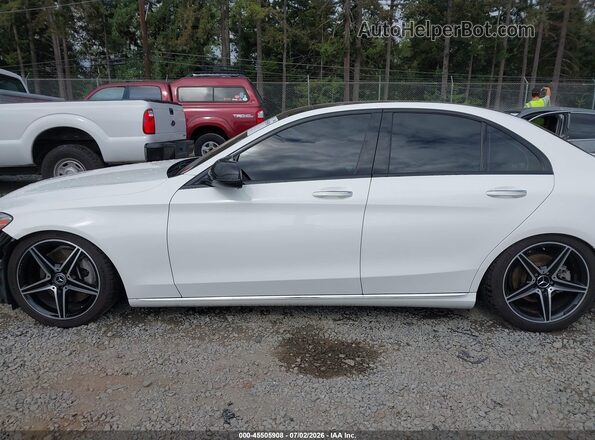 55SWF4KB8GU168090 2016 MERCEDES-BENZ C-CLASS White 