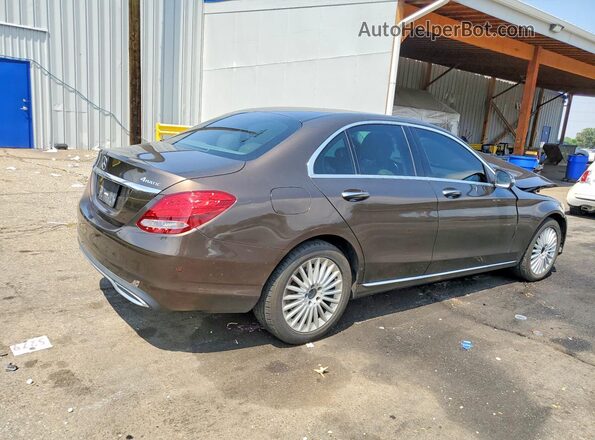 55SWF4KB8HU183495 2017 MERCEDES-BENZ C Brown Հետևի աջ