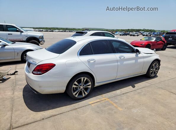 55SWF4KB8HU205897 2017 MERCEDES-BENZ C White Rear right