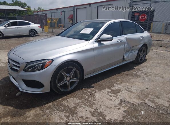 55SWF4KB9GU139147 2016 MERCEDES-BENZ C-CLASS Серебряный Передняя левая четверть