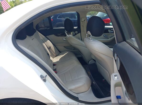 55SWF4KB9GU178174 2016 MERCEDES-BENZ C-CLASS White VIN კოდის სტიკერის ხედი