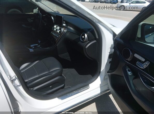 55SWF4KBXGU140775 2016 MERCEDES-BENZ C-CLASS White Front interior view