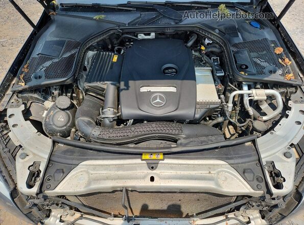 55SWF4KBXJU250362 2018 MERCEDES-BENZ C Black Вид задньої частини салону