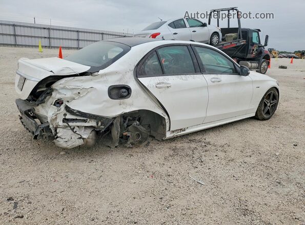 55SWF6EB0GU123359 2016 MERCEDES-BENZ C White Rear right