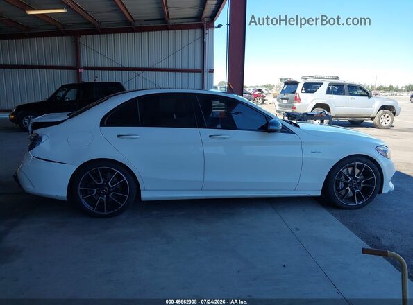 55SWF6EB3JU257287 2018 MERCEDES-BENZ AMG C 43 White Widok wnętrza z tyłu