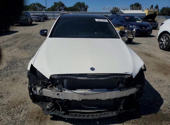 55SWF6EB9JU257200 2018 MERCEDES-BENZ C White Դիմացի տեսք