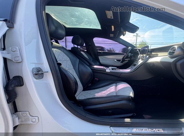 55SWF6EBXKU308138 2019 MERCEDES-BENZ AMG C 43 White Vista interior delantera