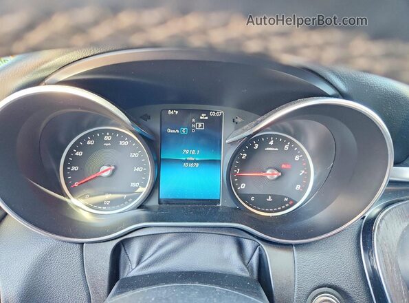 55SWF8DB0KU301714 2019 MERCEDES-BENZ C Gray Սարքավորումների վահանակի տեսք