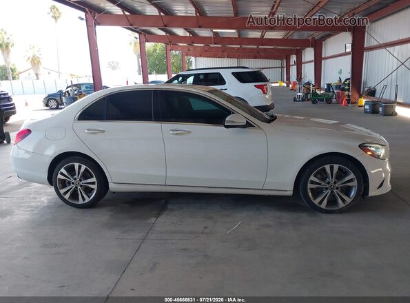 55SWF8DB1KU317310 2019 MERCEDES-BENZ C-CLASS White Widok wnętrza z tyłu
