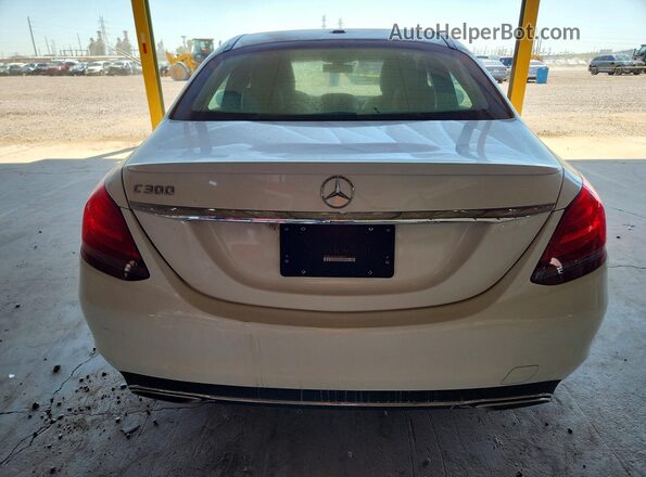 55SWF8DB5KU300610 2019 MERCEDES-BENZ C White Vista trasera