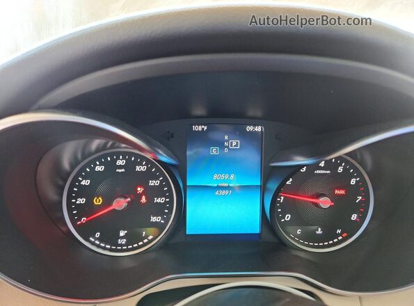 55SWF8DB5KU300610 2019 MERCEDES-BENZ C White Vista del cuadro de instrumentos