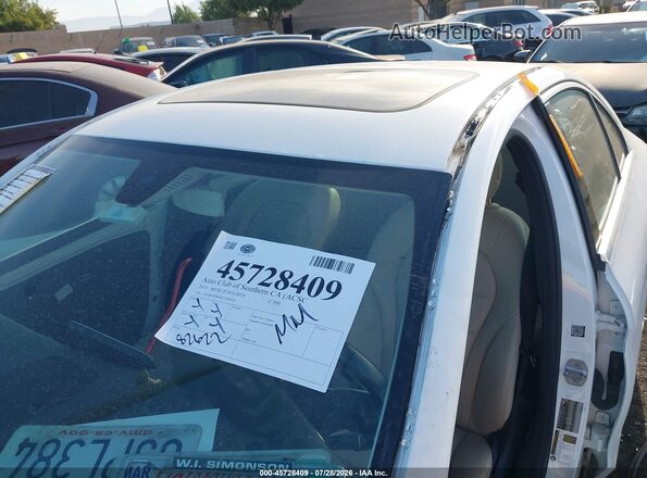 55SWF8DB5KU306858 2019 MERCEDES-BENZ C-CLASS White 