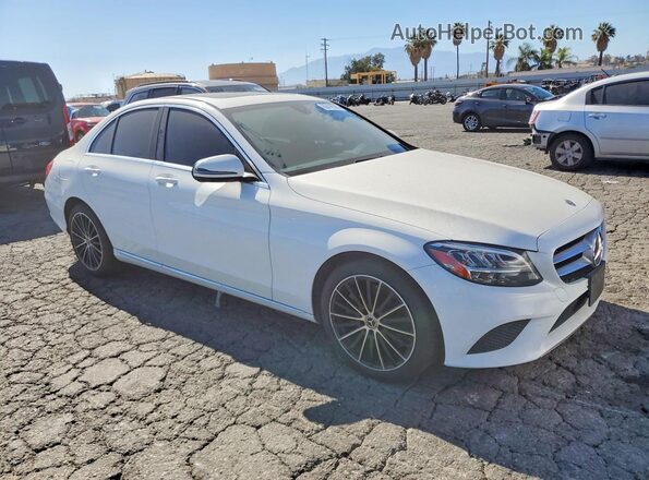 55SWF8DB6KU298396 2019 MERCEDES-BENZ C Белый Передняя правая четверть