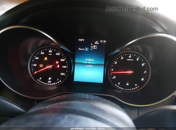 55SWF8DB6KU306321 2019 MERCEDES-BENZ C-CLASS White Widok tylnych siedzeń