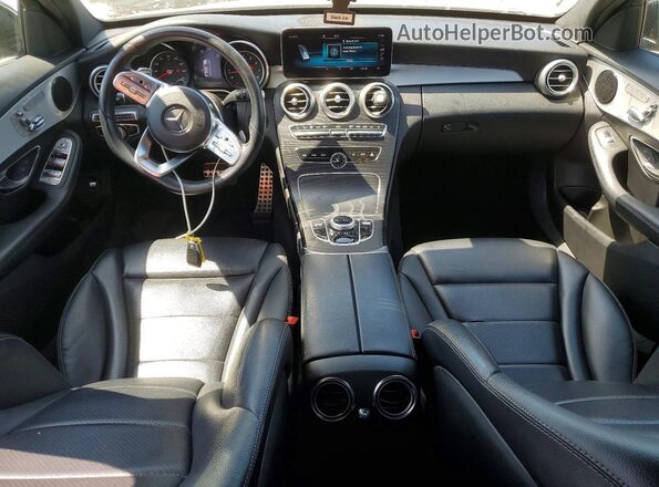 55SWF8DB7KU294826 2019 MERCEDES-BENZ C White Widok deski rozdzielczej