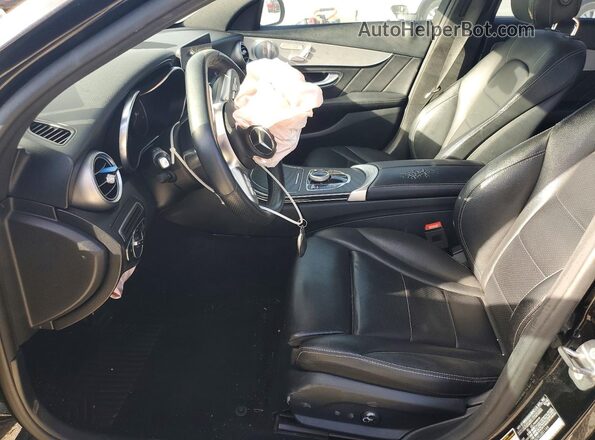 55SWF8DB7KU301144 2019 MERCEDES-BENZ C Black Front interior view
