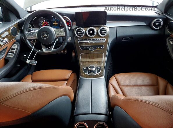 55SWF8DB7KU303265 2019 MERCEDES-BENZ C Gray Vista del salpicadero