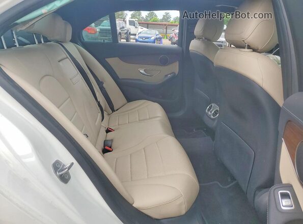 55SWF8DB9LU332784 2020 MERCEDES-BENZ C White უკანა სავარძლების ხედი