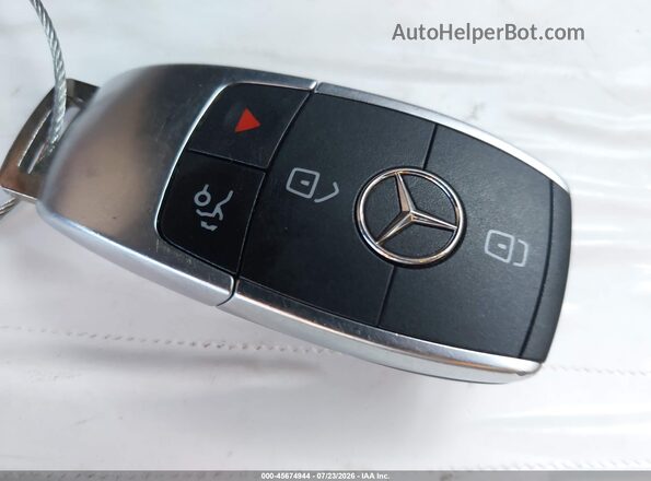 55SWF8EB1KU305995 2019 MERCEDES-BENZ C-CLASS White Вид панелі приладів