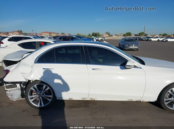 55SWF8EB1KU305995 2019 MERCEDES-BENZ C-CLASS White Панорамний вид салону 360°